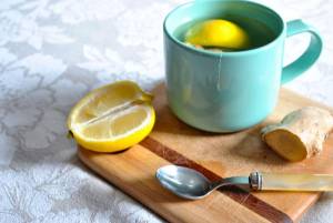 طرز تهیه دمنوش زنجبیل با عسل و لیمو