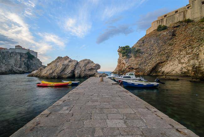 لنگرگاه غربی دوبروونیک Dubrovnik West Pier