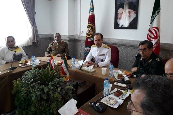 نشست مشترک بهداشت و درمان ارتش ایران و عمان برگزار شد