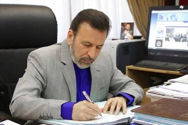 «واعظی» درگذشت والده فرمانده آشیانه جمهوری اسلامی را تسلیت گفت