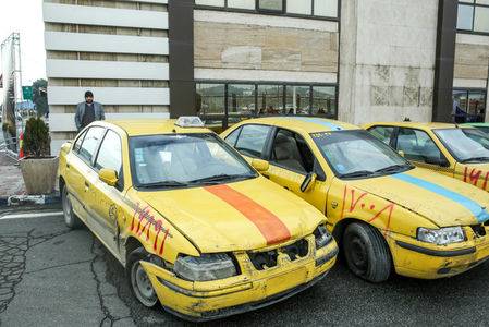گره کور نوسازی تاکسی‌های فرسوده