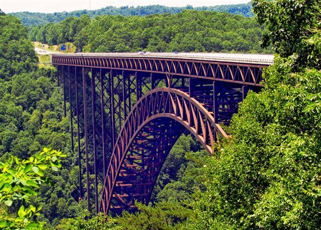 پل نیو ریور گورج در غرب ورجینا (new river gorge bridge in west virginia)