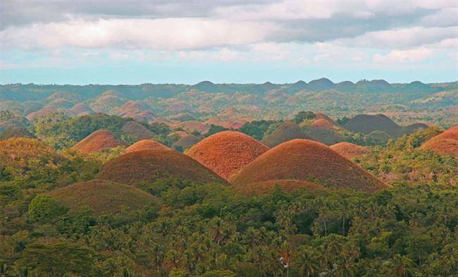 تپه های افسانه ای، بوهول (Bohol)، فیلیپین