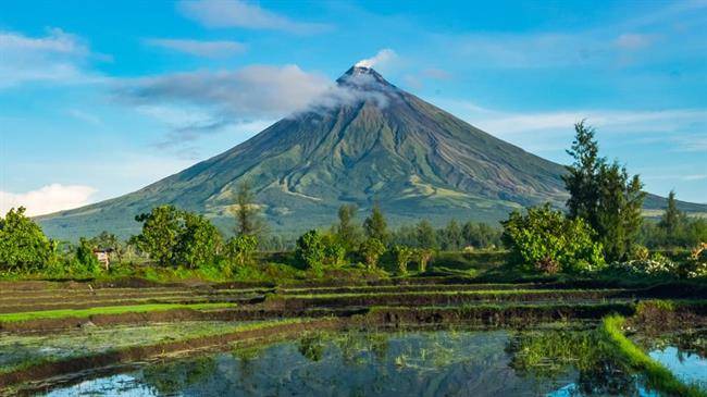 آتشفشان مخروطی (Mayon Volcano)، آلبای، فیلیپین