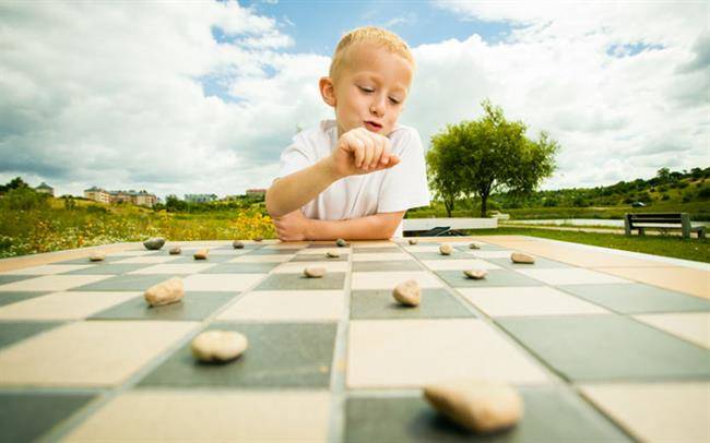 بازی کردن تمرکز را افزایش می دهد - راههای بالا بردن تمرکز در کودکان