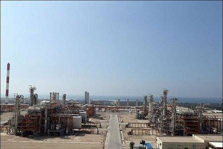 عبور تولید بنزین پالایشگاه ستاره خلیج فارس از مرز 27 میلیون لیتر