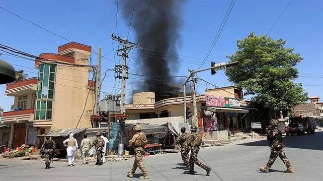 انفجار انتحاری در مسیر کاروان ناتو در افغانستان/3 نیروی ناتو کشته شدند
