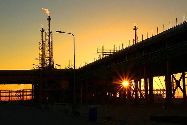 انتقال دانشگاه صنعت نفت به وزارت علوم غیر قانونی است