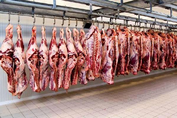 گرانی گوشت ربطی به قاچاق ندارد/ 2 راهکار برای کنترل بازار
