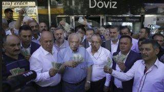 کمپین‌های مردمی در ترکیه برای حمایت از «لیر» و «پول ملی»