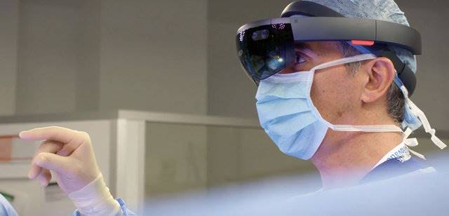 جراحی بی‌نقص با واقعیت مجازی+فیلم