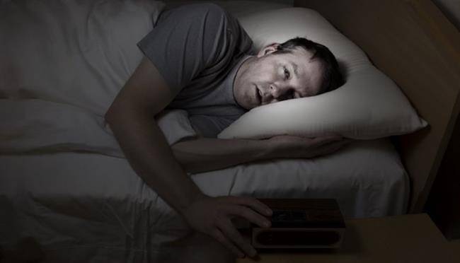 7 کاری که بعد از بیدارشدن از خواب نباید انجام دهید