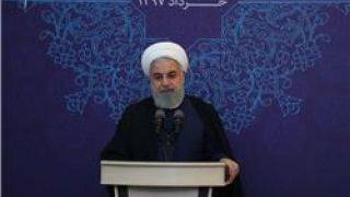 روحانی: عملکرد وزارت اقتصاد قابل قبول است