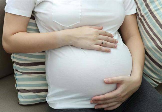 کمبود فولات می تواند مشکلات جدی مادرزادی در ستون فقرات و مغز نوزاد ایجاد کند که نقص لوله‌ عصبی نوزادان نامیده می شود.