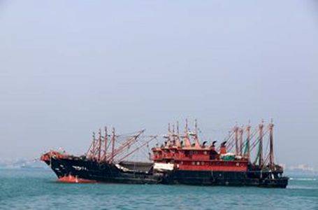 کشتی‌های چینی در تملک مالکان ایرانی است