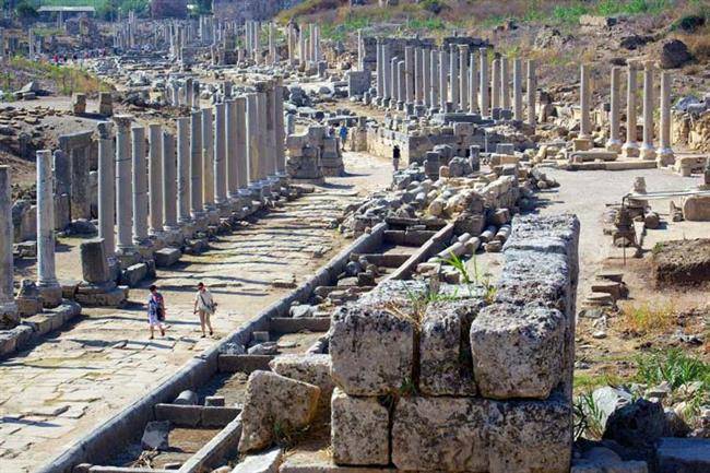 آشنایی با شهر باستانی پرگ (Perge Ancient City) آنتالیا