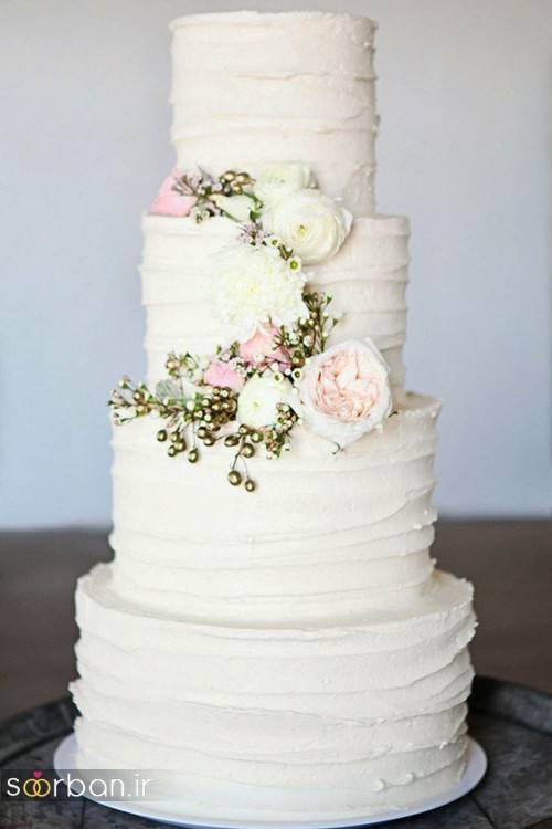 عکس مدل کیک عروسی با روکش خامه و گل رز