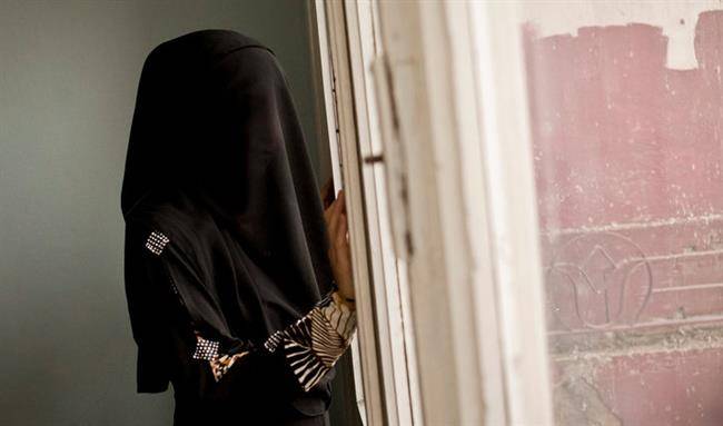 زنی با هویت مرموز که هوای جیب داعشی‌ها را دارد
