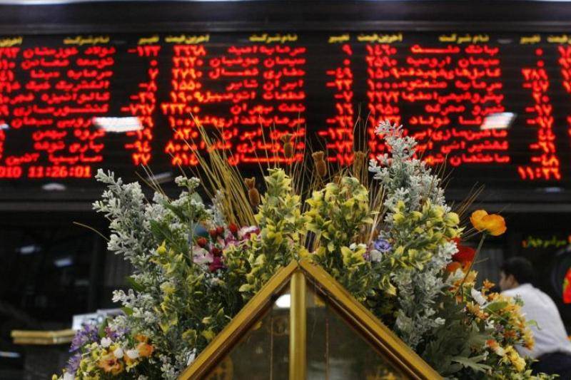 بورس با کمک پالایشگاه ها وارد کانال 140 هزار واحدی شد