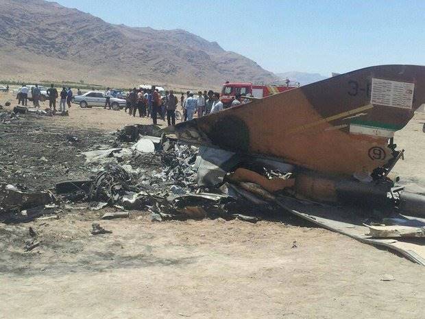 یک فروند جنگنده اف 5 در دزفول سقوط کرد