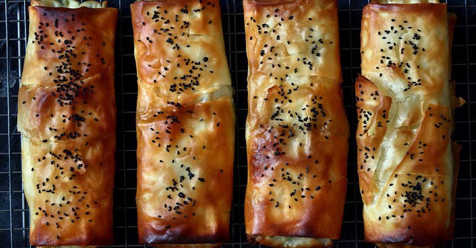 طرز تهیه بورک اسفناج