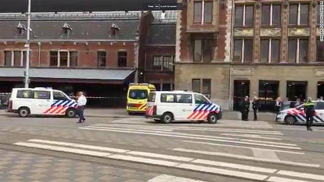 حمله با سلاح سرد در ایستگاه قطار آمستردام/دستکم 3 نفر مجروح شدند