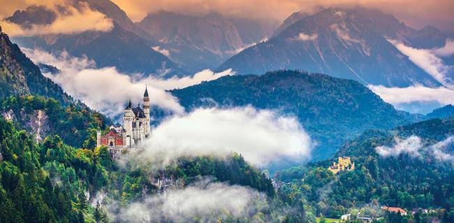 قلعه ی NEUSCHWANSTEIN در المان