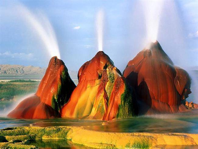 Fly geyser