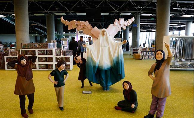 بزرگترین فروشگاه کتاب ، باغ کتاب تهران