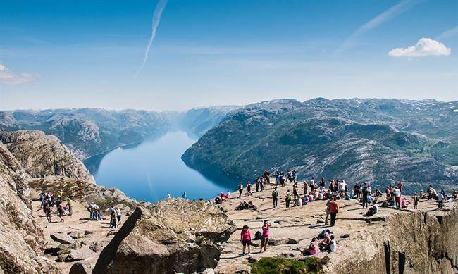 Pulpit Rock, Preikestolen نروژ3