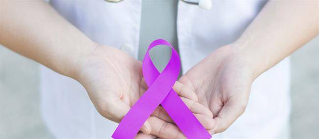 سرطان بیضه - علائم