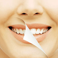 راهی عجیب برای سفیدکردن دندان‌ها در خانه