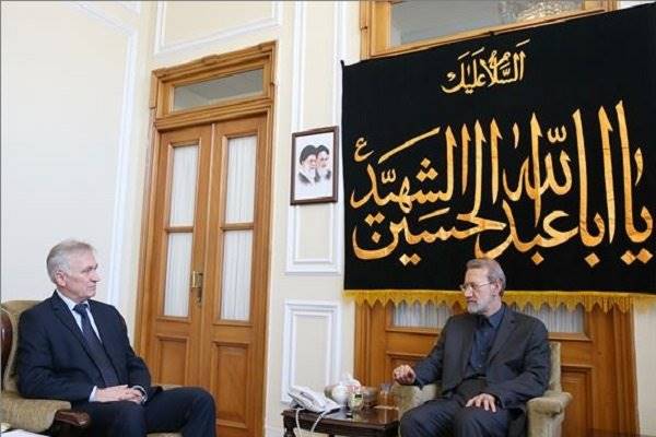 سفیر بلاروس در تهران با علی لاریجانی دیدار و گفتگو کرد