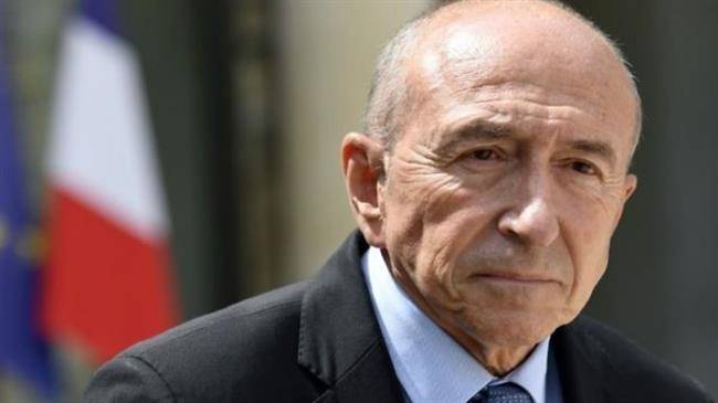 استعفای وزیر کشور فرانسه پذیرفته نشد