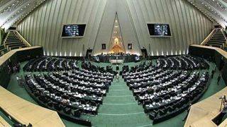 هفت مورد عجیب سیاست در ایران