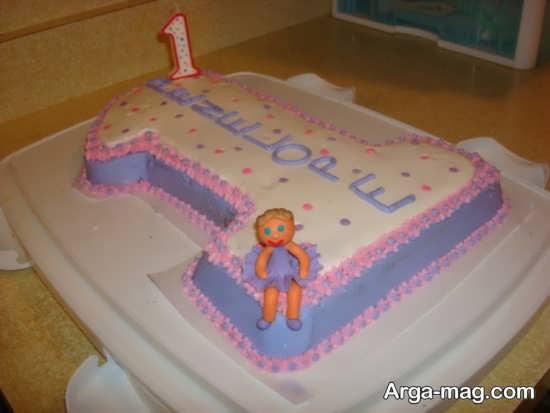 تزیین کیک تولد با خامه 