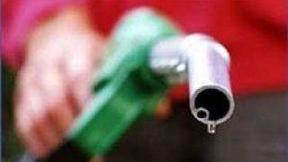 خادمی: بنزین با فعال شدن کارت سوخت "دو نرخی" می‌شود