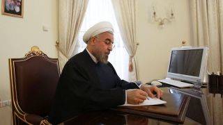 در گفتگو با الف مطرح شد؛			آقای روحانی به مشکلات اقتصادی و مطالبات مردم بی‌توجهی می‌کند/ چرا وزیری که ناکارآمد است کنار گذاشته نمی‌شود/ امروز نیازمند فرمانده هستیم