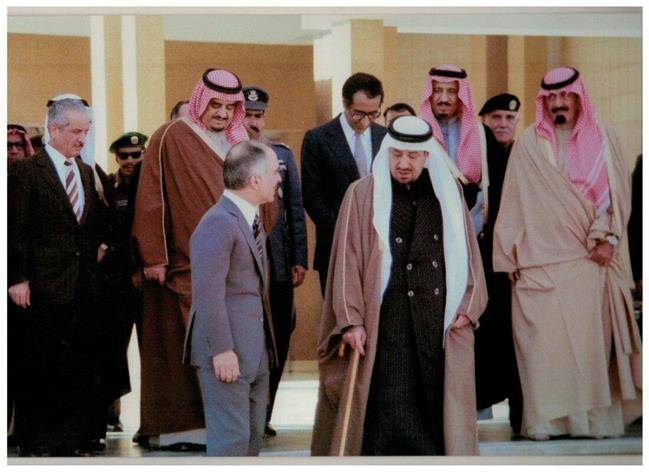 تصویر نادری از پنج شاه عربی