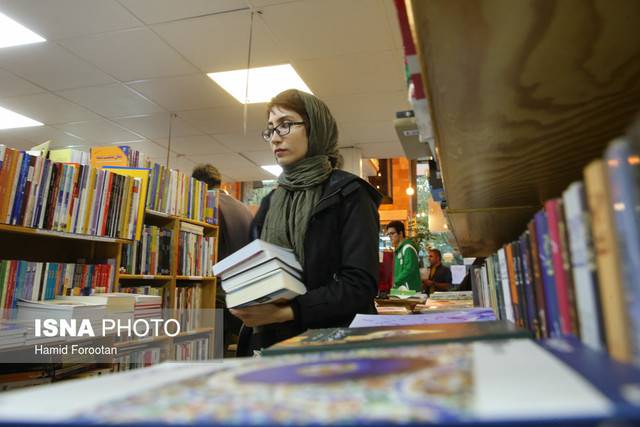 دعوت مسجد جامعی از مردم برای کتابگردی در اول آذر