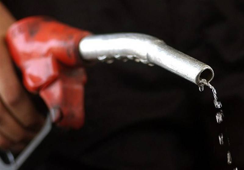 تعیین تکلیف سهمیه بندی بنزین فردا با حضور زنگنه در بهارستان