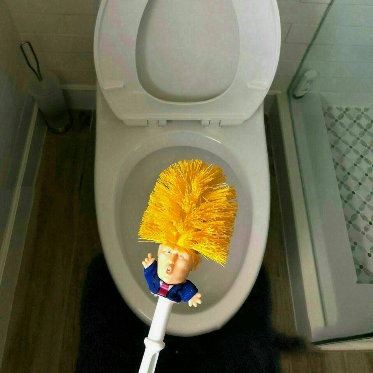 توالت شور ترامپ