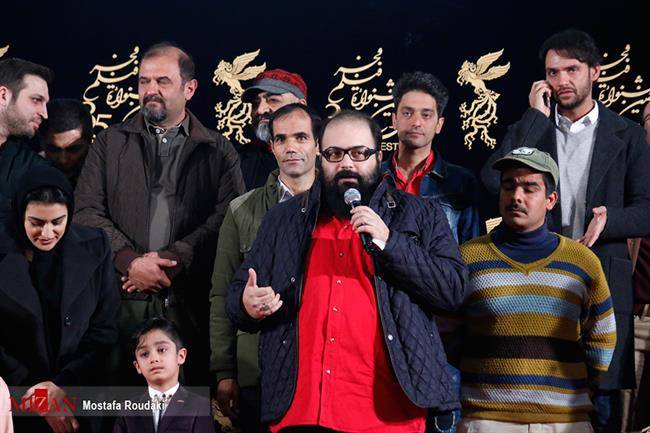 مرتضیعلی عباسمیرزایی اکران در سینمای امروز براساس دوستی و رابطه است/برای اکران مناسب فیلم باید باج داد///////////////////////دوشنبه