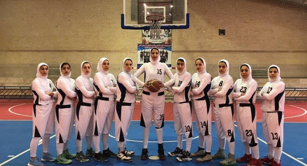 رعناترین دختر ایرانی ستاره مسابقات بسکتبال + عکس