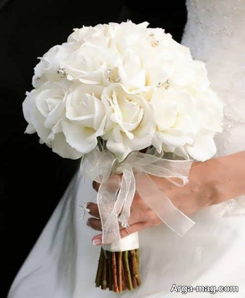 دسته گل سفید برای عروس 