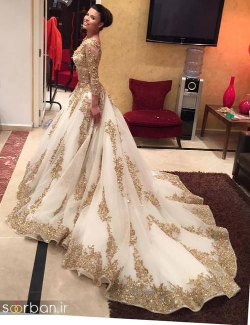 لباس عروس هندی بلند کرمی چین دار  دنباله دار 