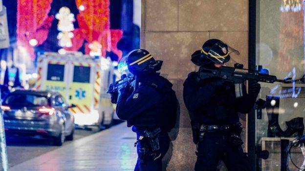 تیراندازی در استراسبورگ فرانسه / 3 نفر کشته و 12 نفر مجروح شدند