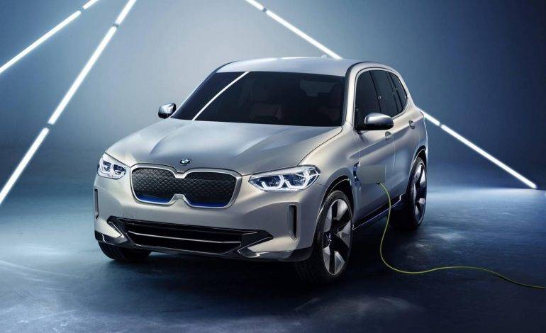 ورود مدل‌های پلاگین هیبرید X3 و BMW X5 به بازار خودرو در سال آینده!