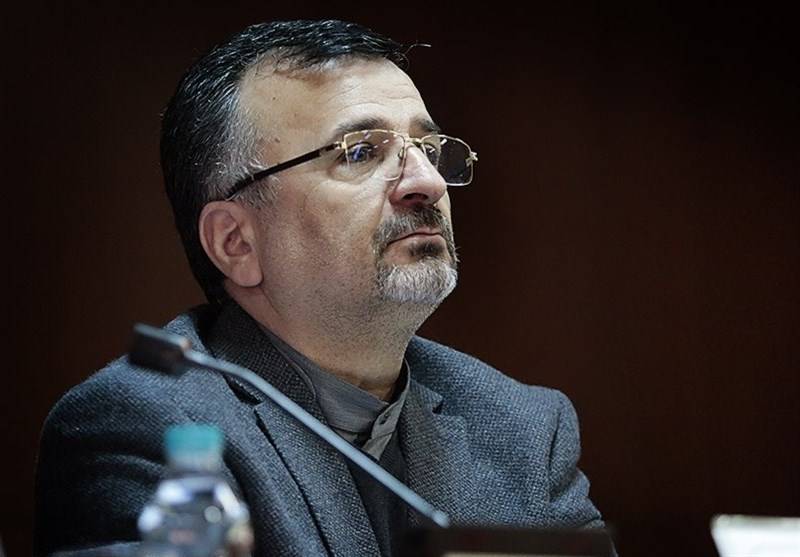 محمدرضا داورزنی: نباید از ملی‌پوشان به عنوان ابزاری برای ایجاد اختلاف استفاده کرد/ این درست نیست که وزیر ورزش متهم به بی‌توجهی شود