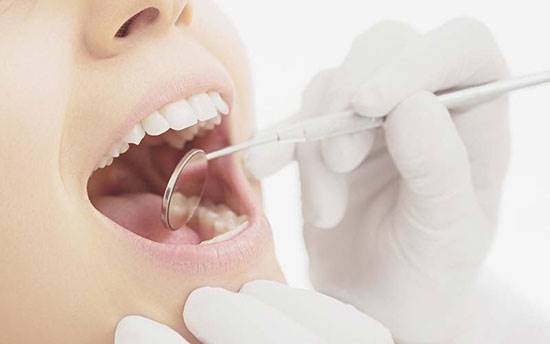 پاسخ به 7 سوال رایج درباره عصب کشی دندان